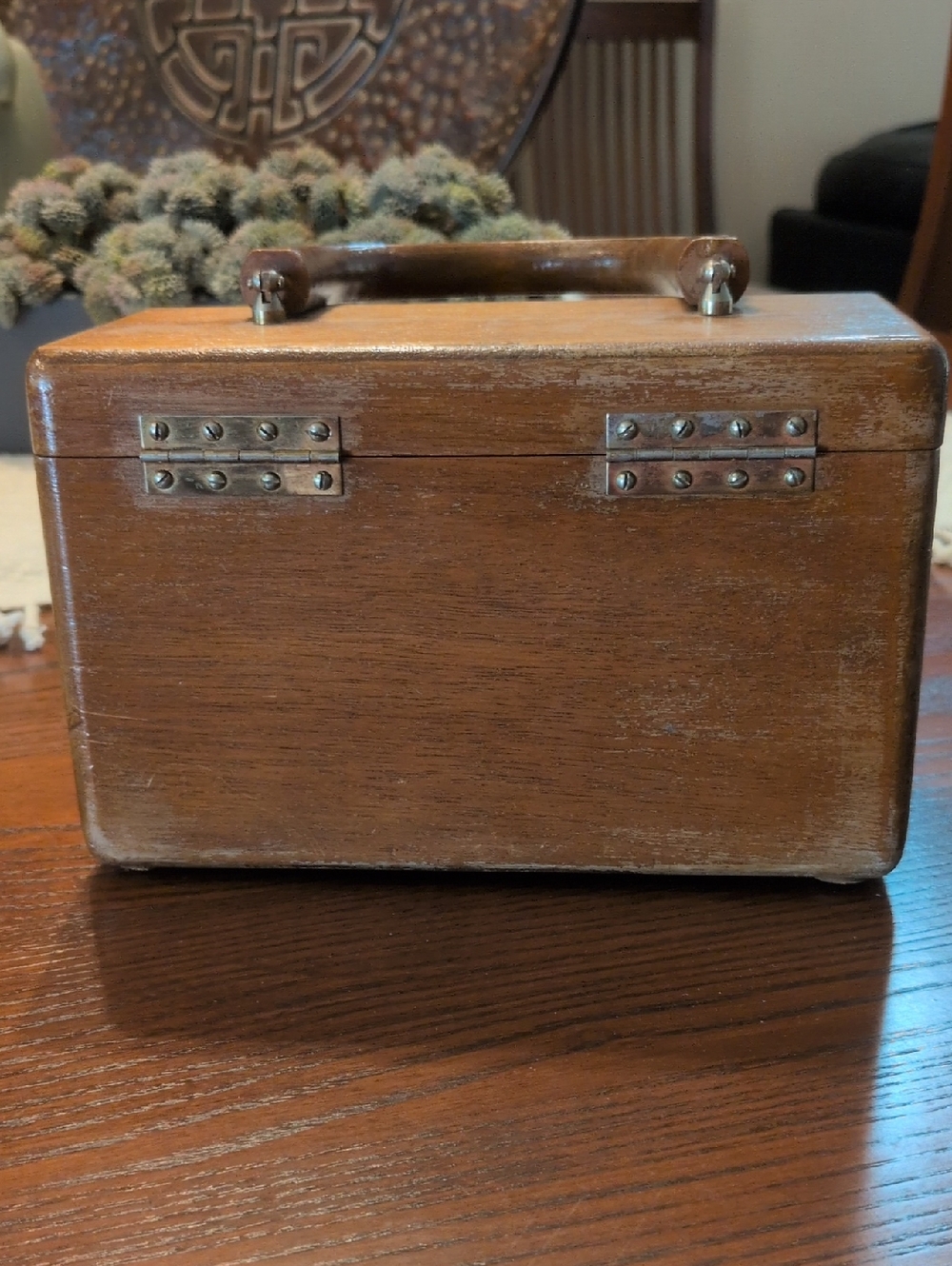 Darling Forsum Vintage Wooden Box Hangbag with Handle - Picture 4 of 11
